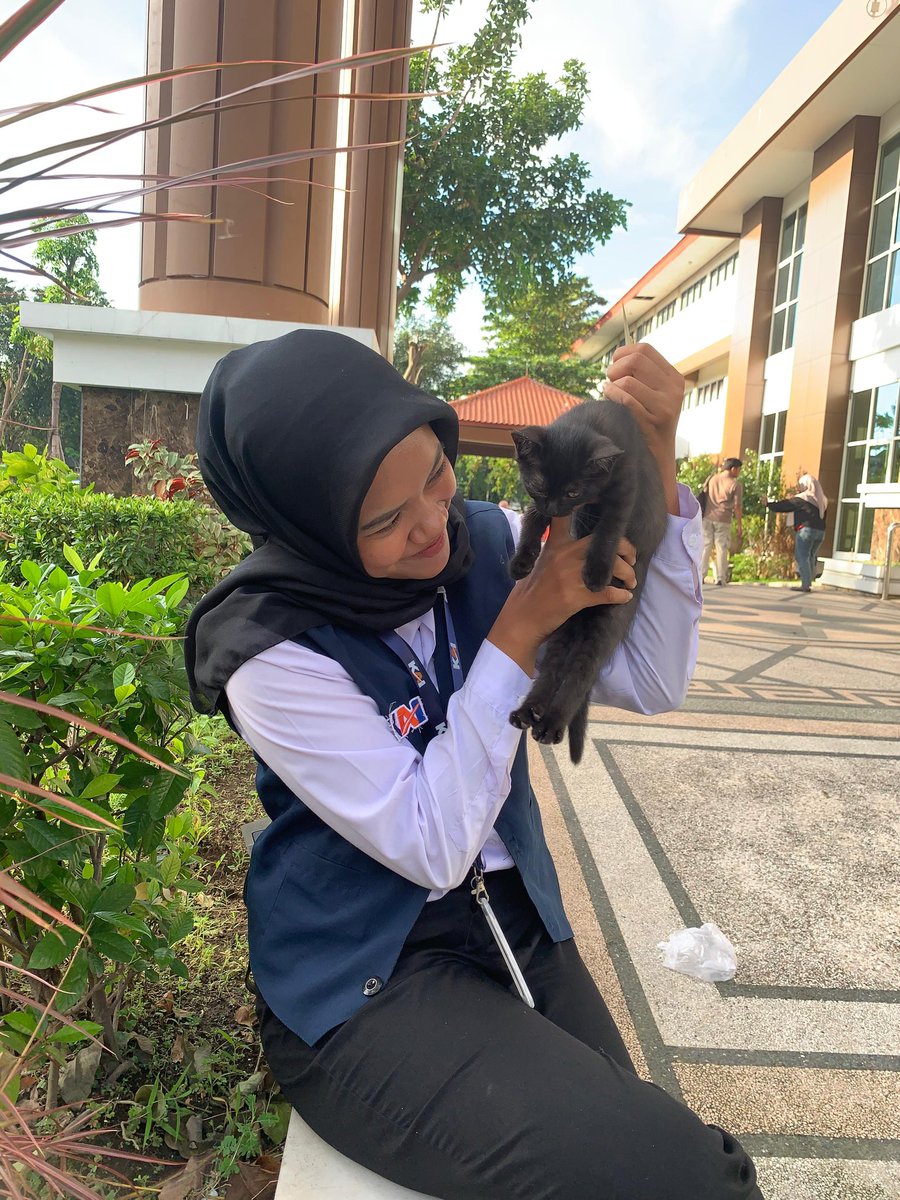 Ichaaulia44's tweet photo. ini yang bikin MAKIN BANGGA masuk di Upn veteran Jawa Timur apalagi di prodi "Ilmu komunikasi nya"๐ท๐ท๐ท
#comfest #banggaupnvjt #h25komdigupnvjt https://t.co/zaqaEoFOIu