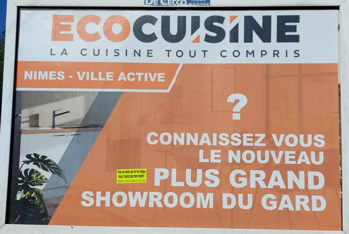 Afrav1's tweet photo. Quand cesseront-ils de CUISINER notre langue avec celle de McDo ?
CC : #exposition #expo #salledexposition #boycott #LoiToubon #Droitaufrançais #villeactive #Nimes #ToutEstEnVilleActive #Nimesvilleactive #jecollecontreletoutanglais #ARPP #JeBalanceLesAngliciseurs @smartinarpp https://t.co/MfE6hZegx7