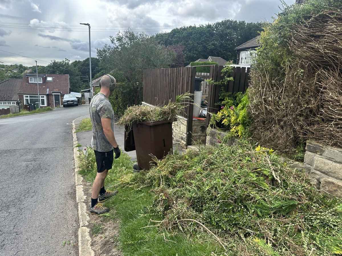 The guy in the first photo is about to realise his brown bin just doesn’t “cut it” 

He woke up believing his partner would be pleased with his efforts. Rookie mistake 😆

It’s now turned into a big argument about how he doesn’t think before he acts 

Luckily here at The Waste