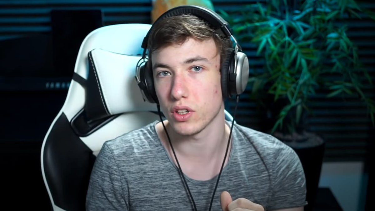 AlertesInfos's tweet image. 🇫🇷🇵🇸🇮🇱 "Le navire" de Rima Hassan est une "farce médiatique", selon le streamer Sardoche. Il affirme dans le même temps avoir "plus de couilles" que la députée européenne. (X)