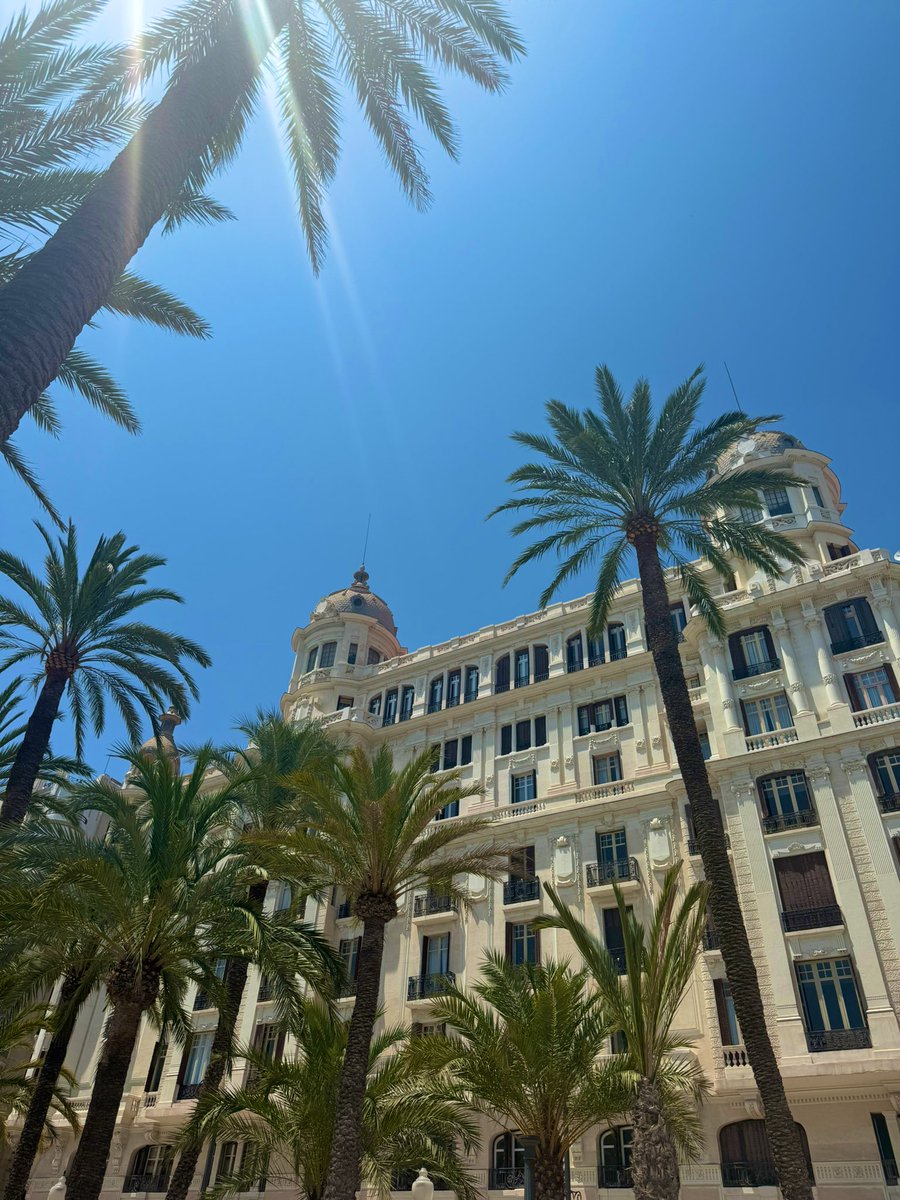 𝕴𝖓𝖌𝖗𝖎𝖉 🧜🏼‍♀️ tweet media