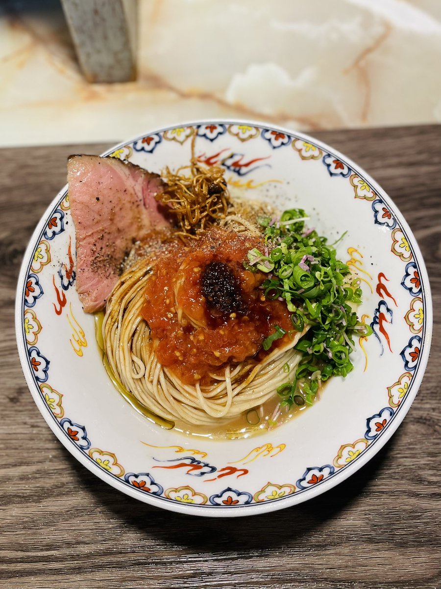 an2gatch's tweet image. 濃度粘度ともに最高レベルの百会
最後の一口までもきっちり美味しい
改良重ねる麺や各種肉のクオリティ
もはや貫キすぎた百会でいいまである
Aedmaも好みに寄り添う一品料理
満足すぎてもう寝る
▪︎貫ク百会
▪︎群馬県産高級豚熟成ローストポーク
▪︎Aedama【Order made】
improv.
#improvramen
