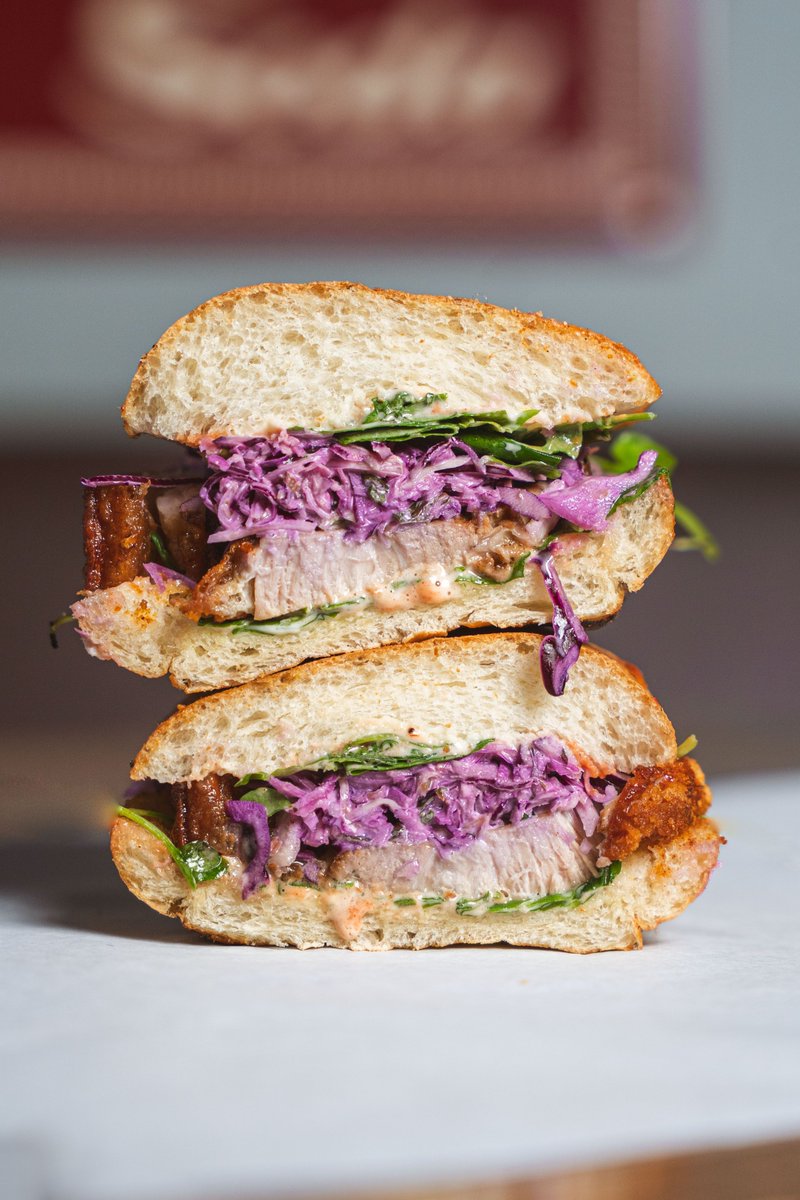 MONDAY SPECIAL 🍴
Crispy Pork Belly stacked with Horseradish Slaw, Wasabi Mayo, Scallion, Coriander &amp; a sticky Teriyaki BBQ Sauce.

Served from 12pm to 2:30pm — get it while it’s hot!
📍Order online or swing by: juniors-deli-cafe.square.site

Mondays made better.