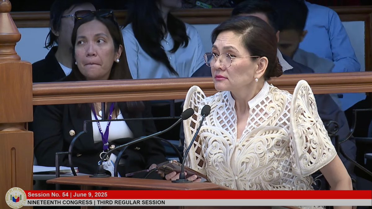 Senate Minority Floor Leader Aquilino "Koko" Pimentel III formally moves to start the opening rites in the impeachment trial of Vice President Sara Duterte during the session this afternoon, June 9, 2025.

Sen. Risa Hontiveros seconds the motion and delivers her manifestation.