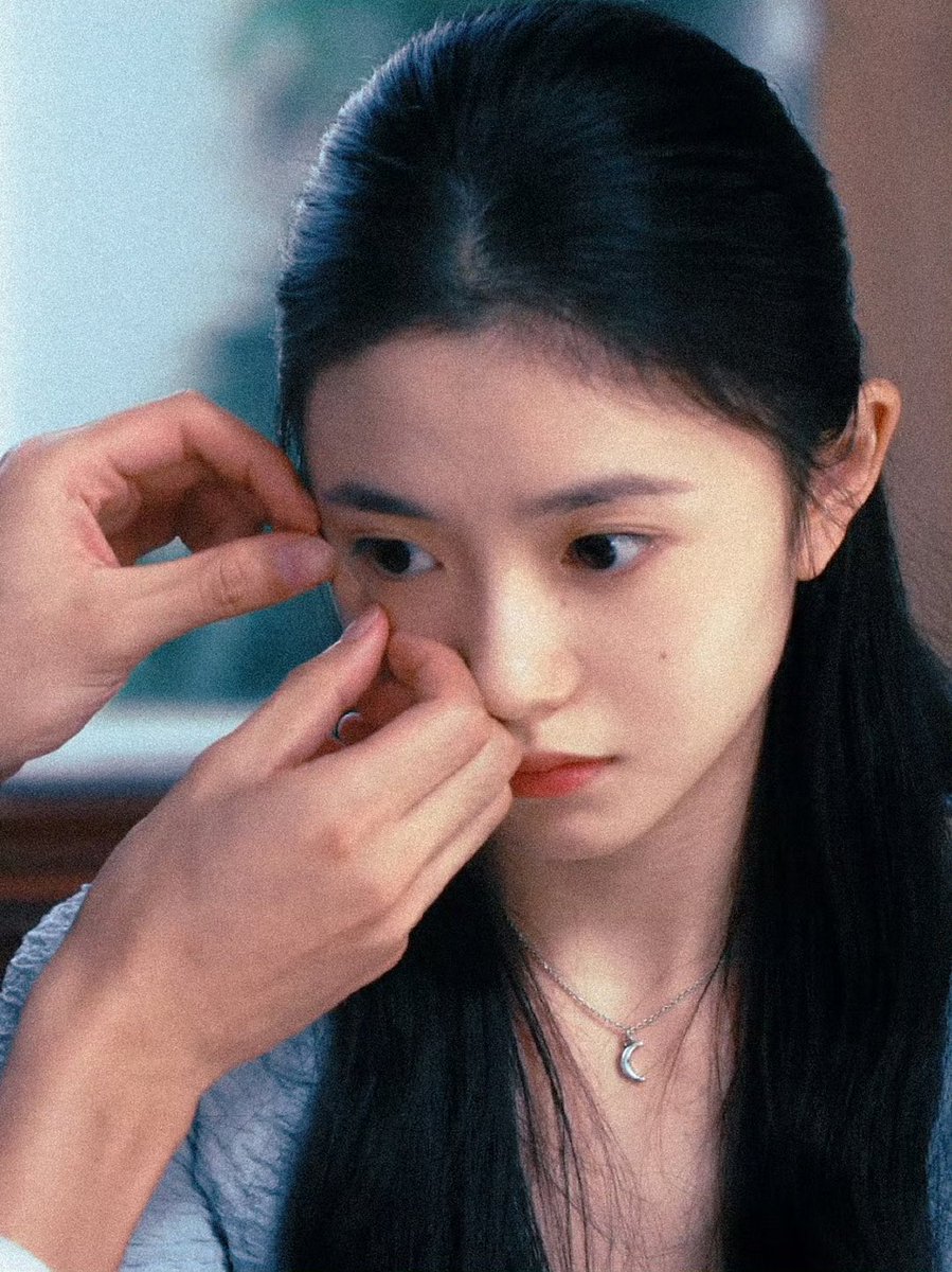scent tweet media