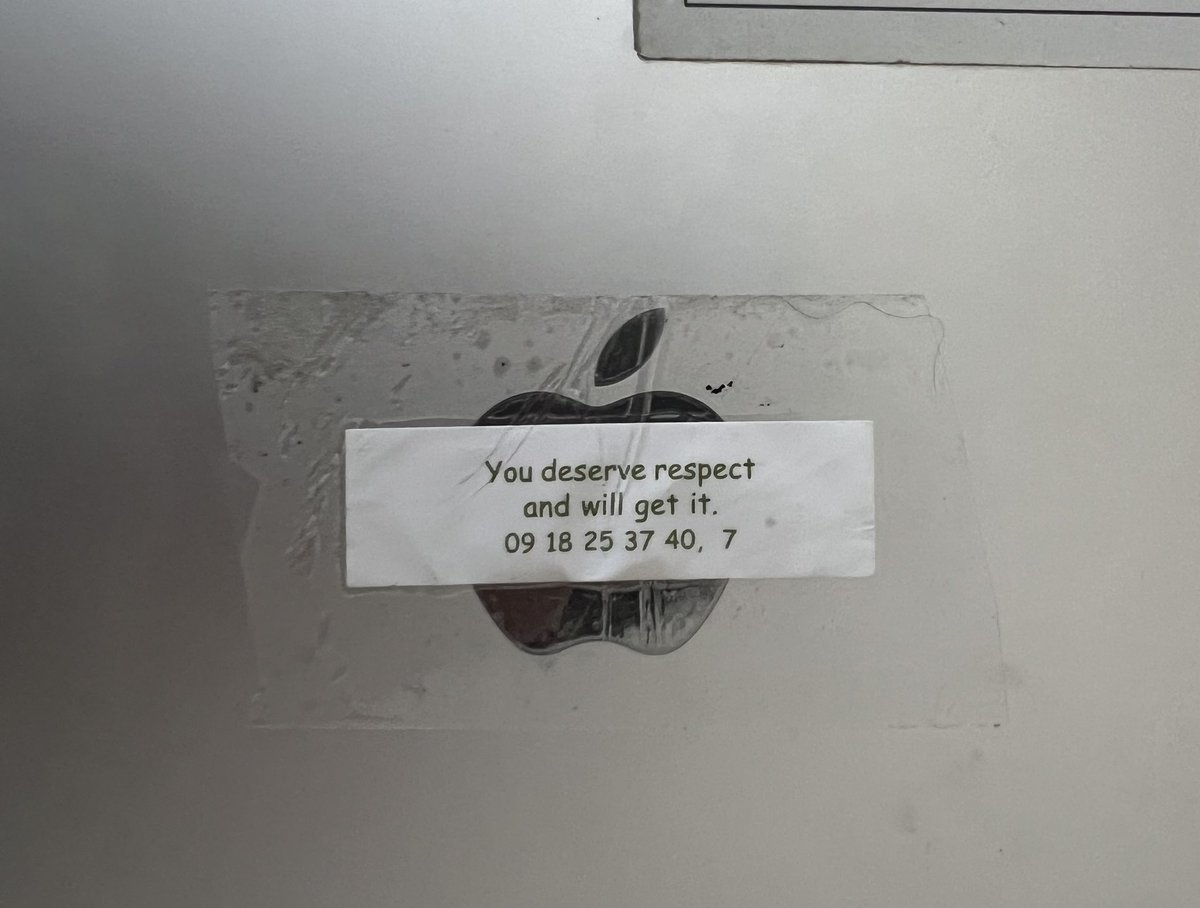 Pallet Radio (@taylorrdiggs) on Twitter photo 