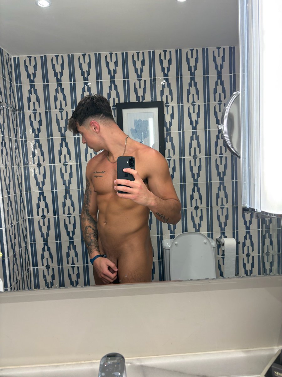 Comment “remove hand” and check your DM’s 😈