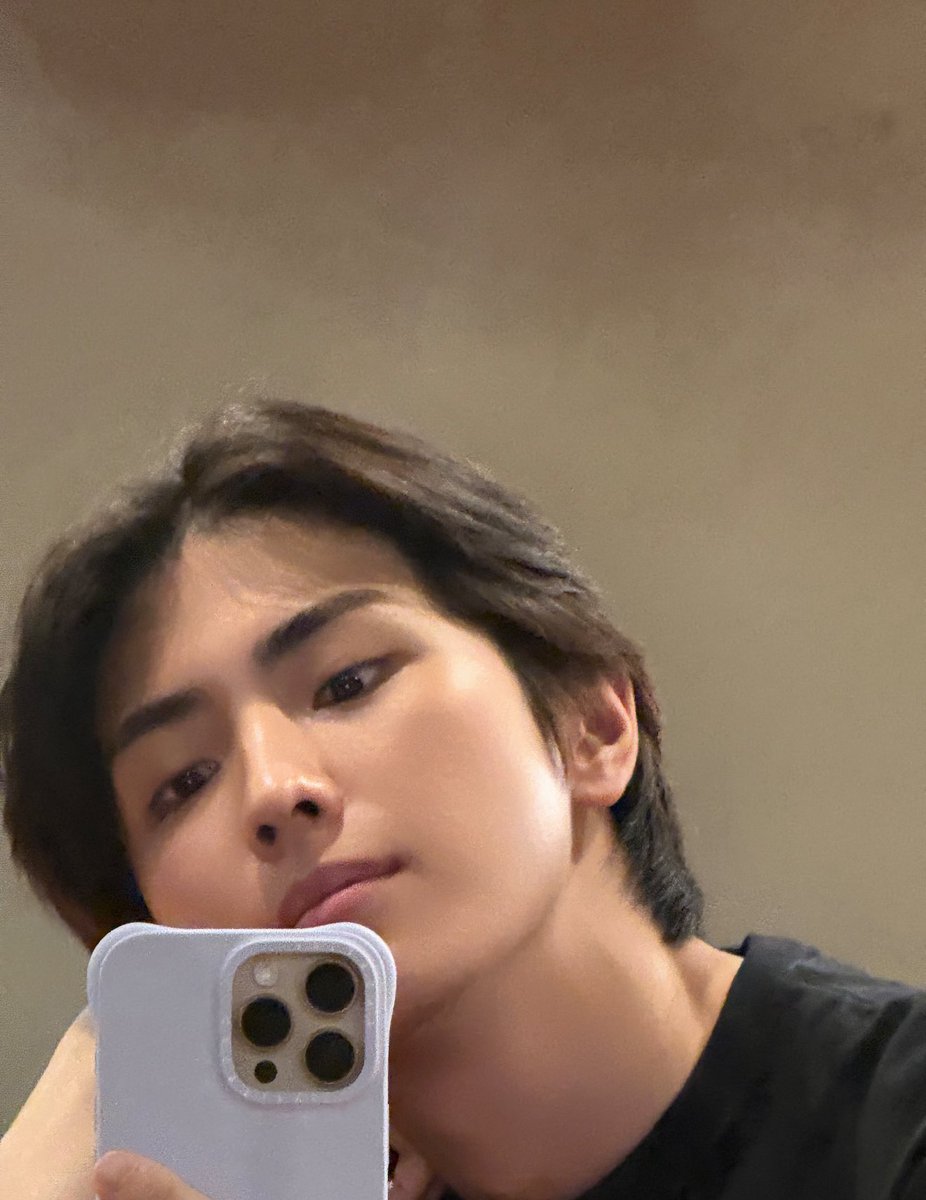 CIX_twt's tweet image. 😐😉

#CIX #FIX #용희 #김용희 #ヨンヒ #yonghee #맛저하세용