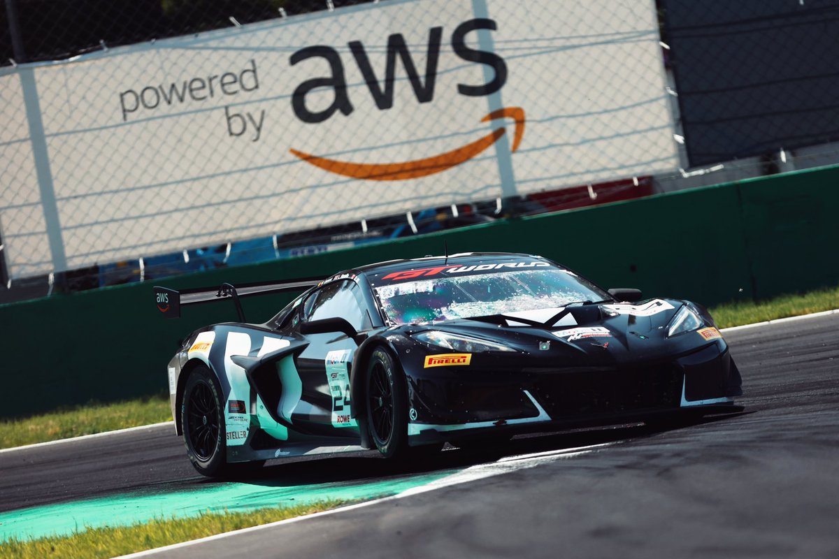 Launching into the week 🚀 

#Corvette #GT3 #StellerMotorsport