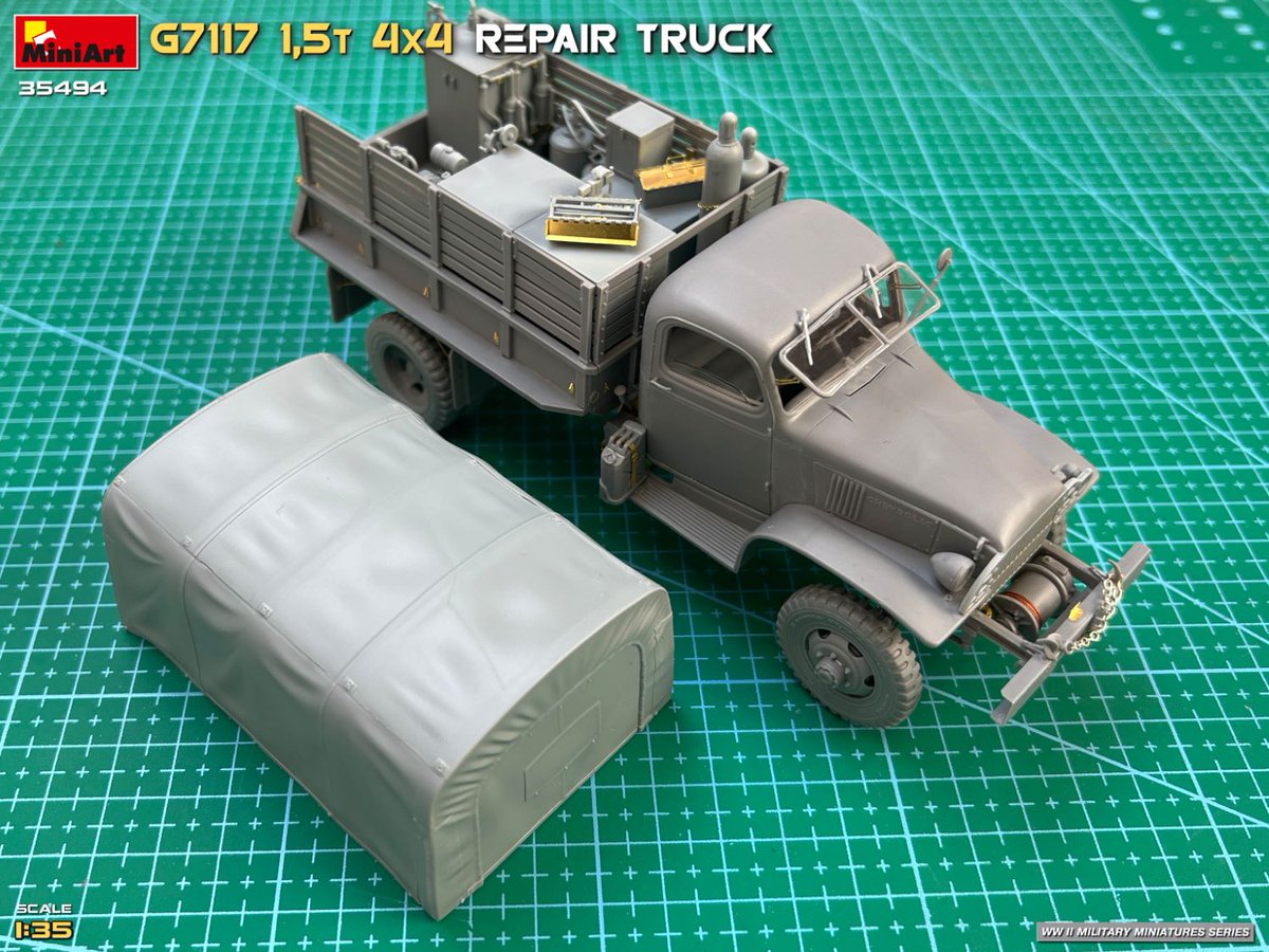 Side-Views Contents and Build Up of MiniArt Kit:
35494 G7117 1.5t 4x4 REPAIR TRUCK
miniart-models.com/product/35494/
Plastic Model Kit 1:35 Scale