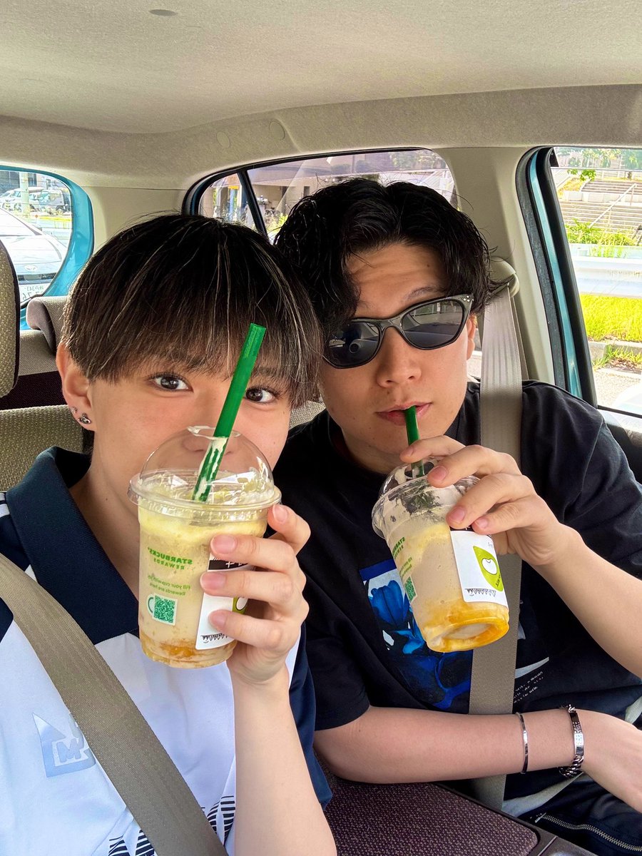 yunyun_you's tweet photo. 🚗💨 https://t.co/16NNW1Ay4Y