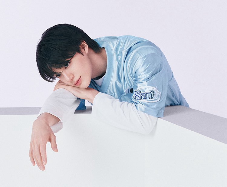 어퓨 A’pieu 제노💜🩵

워터락 톤업 선쿠션 라벤더