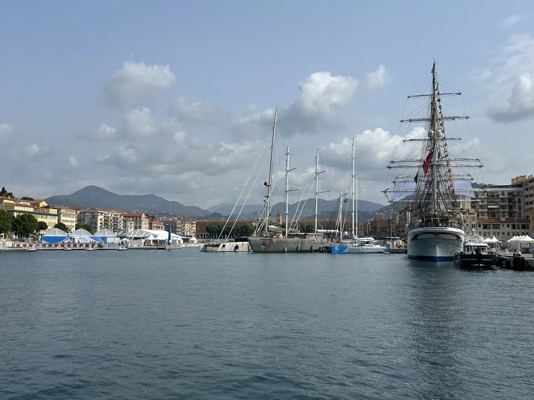 The 3rd UN Ocean Conference kicks off in Nice, France! Hosted by France &amp; Costa Rica, it aims to tackle ocean challenges &amp; advance SDG 14.  The CBCGDF delegation has reached Port Lympia, ready to join the efforts to protect our oceans! #UNOceanConference #SDG14 #OceanProtection