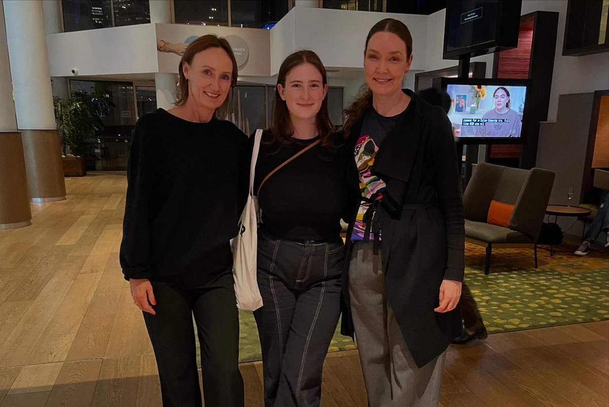 Aislinn Sharp 💛🖤 tweet media