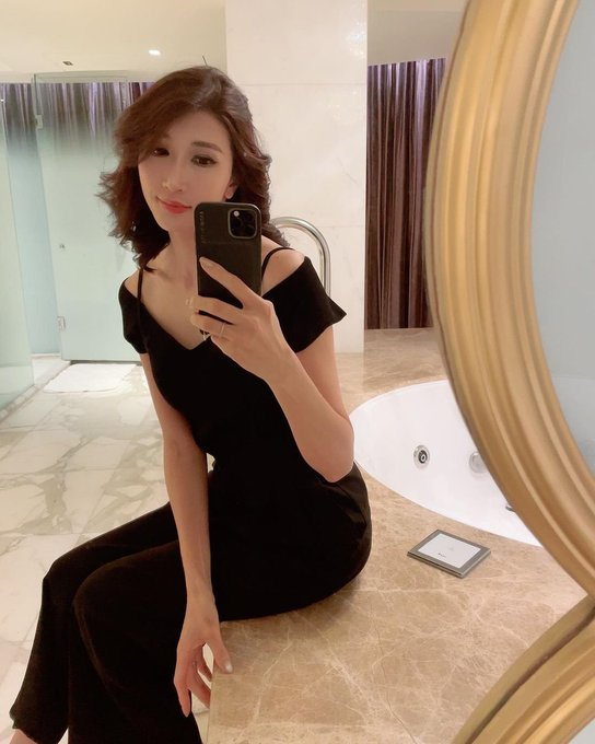 Evefanyy's tweet photo. https://t.co/e3rO4ZzNaK