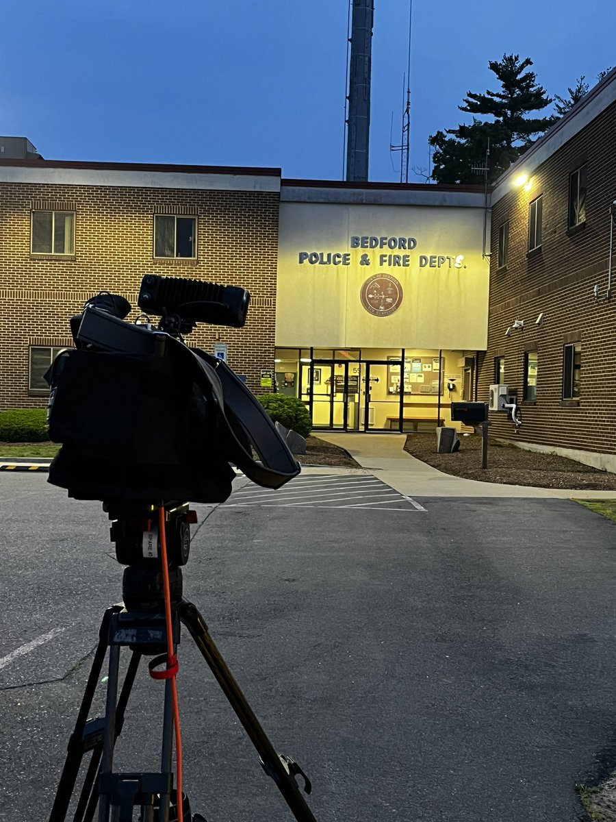 alannafloodnews's tweet image. Right now we are at the Bedford Police station working to learn more about an incident that shut down a portion of Wallace Road last night.