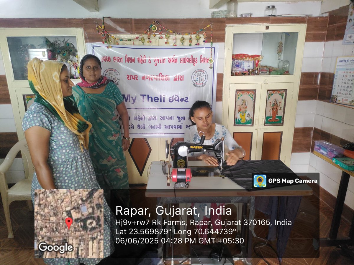 પ્લાસ્ટિક નાબૂદી ઝુંબેશ અન્વયે 📷 ”MY THELI’ 📷 ઇવેન્ટમાં તમામ મ.ન.પા / ન.પાના સ્વ-સહાય જૂથોની બહેનો દ્વારા નક્કી કરેલ સ્થળ પર વિનામુલ્યે જુના કપડા માંથી  થેલી બનાવી આપવાની કામગીરી
<a href="/InfoGujarat/">Gujarat Information</a> <a href="/CMOGuj/">CMO Gujarat</a> <a href="/Ashwini281075/">Ashwini Kumar</a> <a href="/NULM_MoHUA/">DAY-NULM</a>