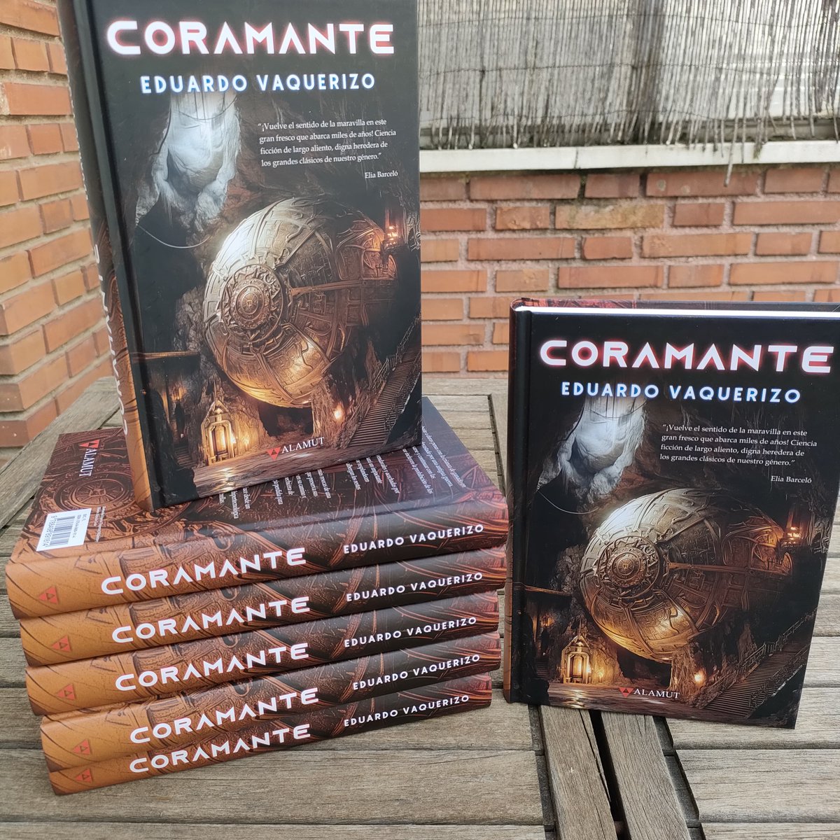 Librería Cyberdark (@cyberdark) on Twitter photo "¡Vuelve el sentido de la maravilla en este gran fresco que abarca miles de años! Ciencia ficción de largo aliento, digna heredera de los grandes clásicos de nuestro género." --Elia Barceló
Coramante de <a href="/JonTichy/">Eduardo Vaquerizo</a> a la venta el 26/05 y ya en preventa goo.su/YgzOH1 "¡Vuelve el sentido de la maravilla en este gran fresco que abarca miles de años! Ciencia ficción de largo aliento, digna heredera de los grandes clásicos de nuestro género." --Elia Barceló
Coramante de <a href="/JonTichy/">Eduardo Vaquerizo</a> a la venta el 26/05 y ya en preventa goo.su/YgzOH1