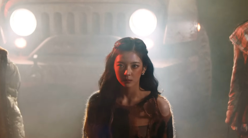 CJSGLOBAL's tweet photo. #LIA #리아 in Girls Will Be Girls M/V https://t.co/DHqJ5uvmAf