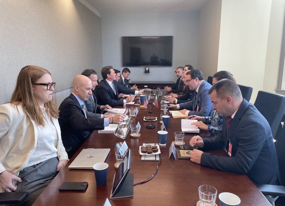 DanielMitov's tweet image. π§π¬ Bulgaria is closer than ever to joining the U.S. #VisaWaiverProgram πΊπΈ
It's a top priority β and we're proud of the real progress made.
With DHS Under Secretary Pratt, I reaffirmed our commitment and invited a U.S. mission to verify π§π¬'s readiness.π€