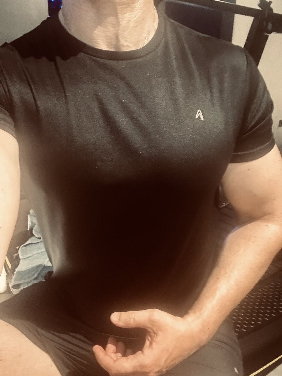 С моим тренером нормально не поспишь.