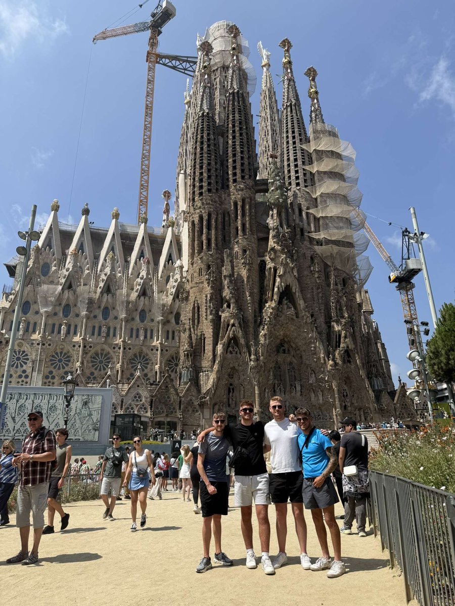 SamMitchard's tweet image. Andora Away in Barca 🇦🇩/🇪🇸 

Another mint weekend with the boys😅