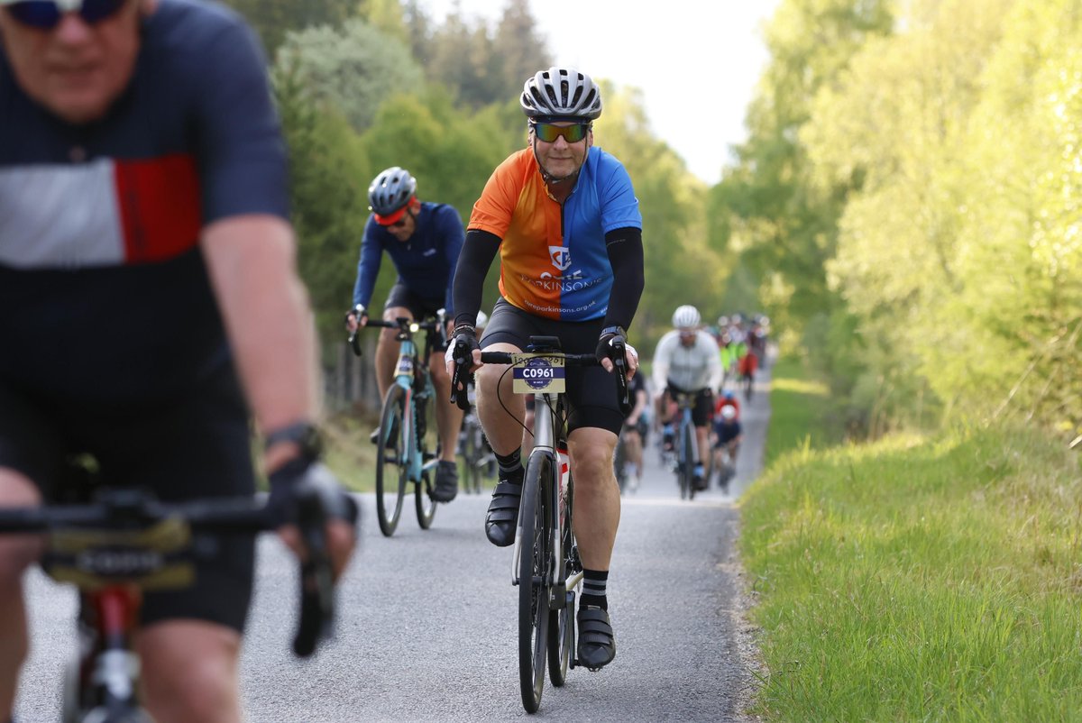 This month’s fundraising heroes include cyclists, a half marathon runner, and a push-up challenge to help the Parky Charter petition. Find out more at:
buff.ly/6mTcbkY