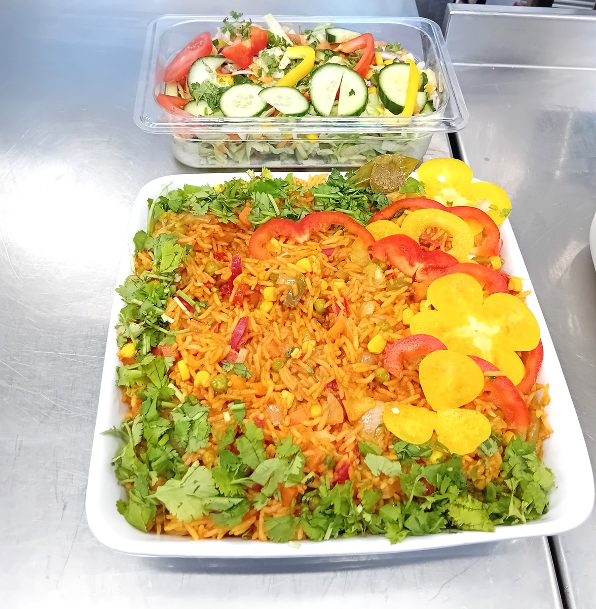 WFCatering tweet media