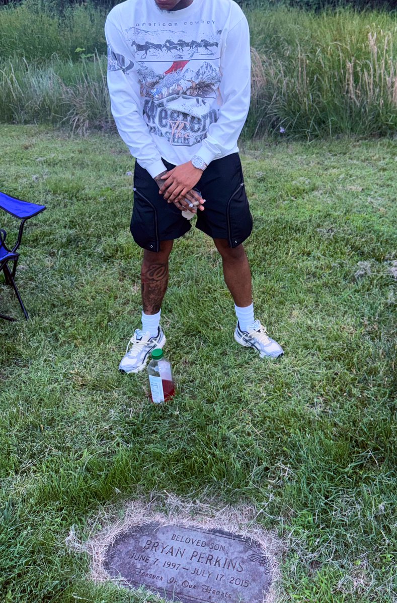 Flydree_'s tweet image. 🩸💲💲💲