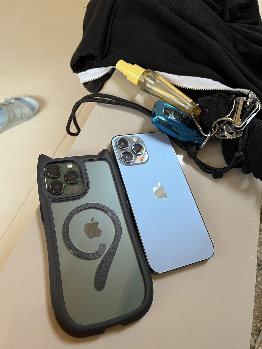 dary08168940's tweet image. Team iPhone  user only😁 #iphoneuser