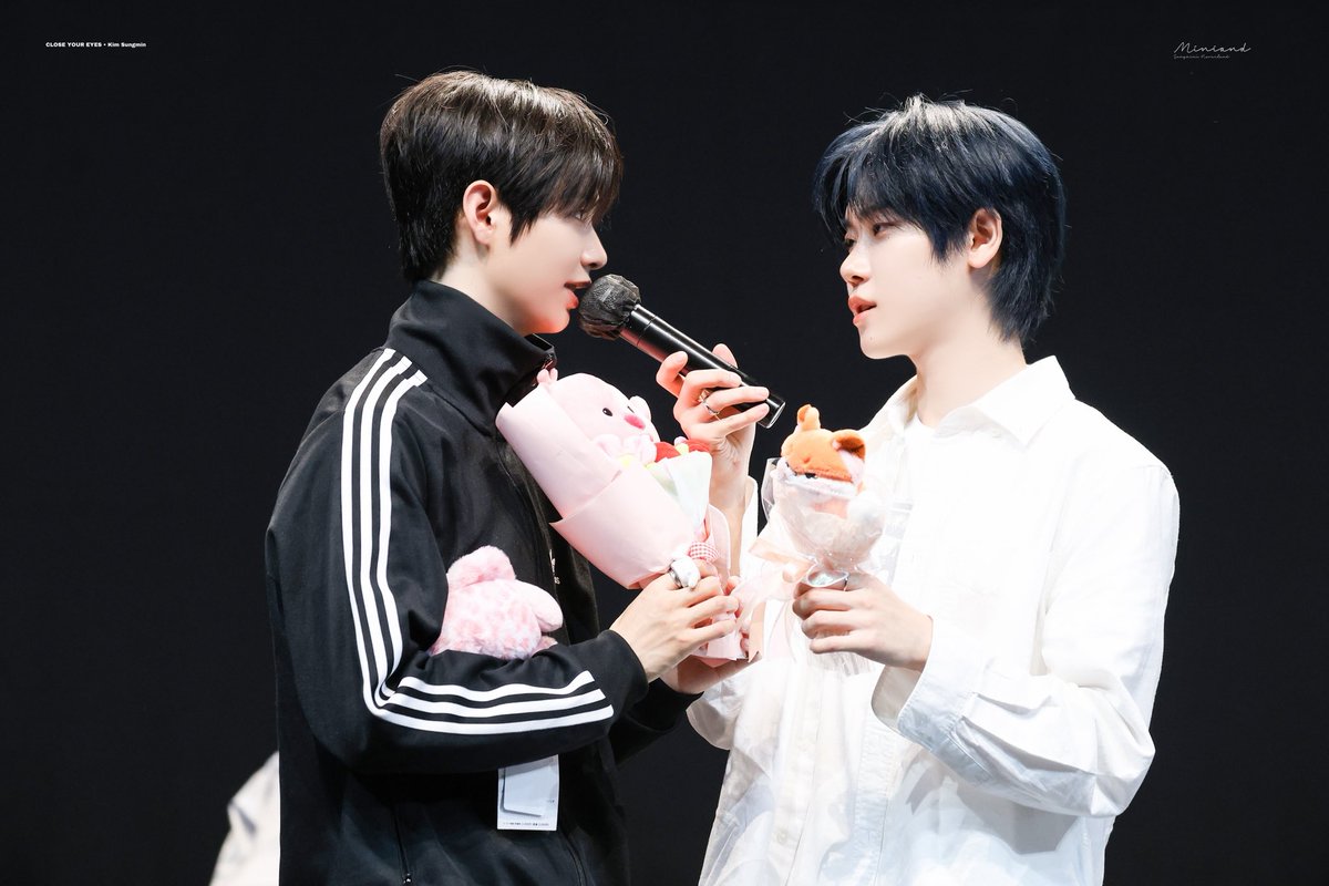 𝟮𝟱𝟬𝟲𝟬𝟴 NYMUSIC

💐

#김성민 #KIMSUNGMIN #장여준 #JANGYEOJUN
#CLOSEYOUREYES #클로즈유어아이즈
#클유아 #CYE