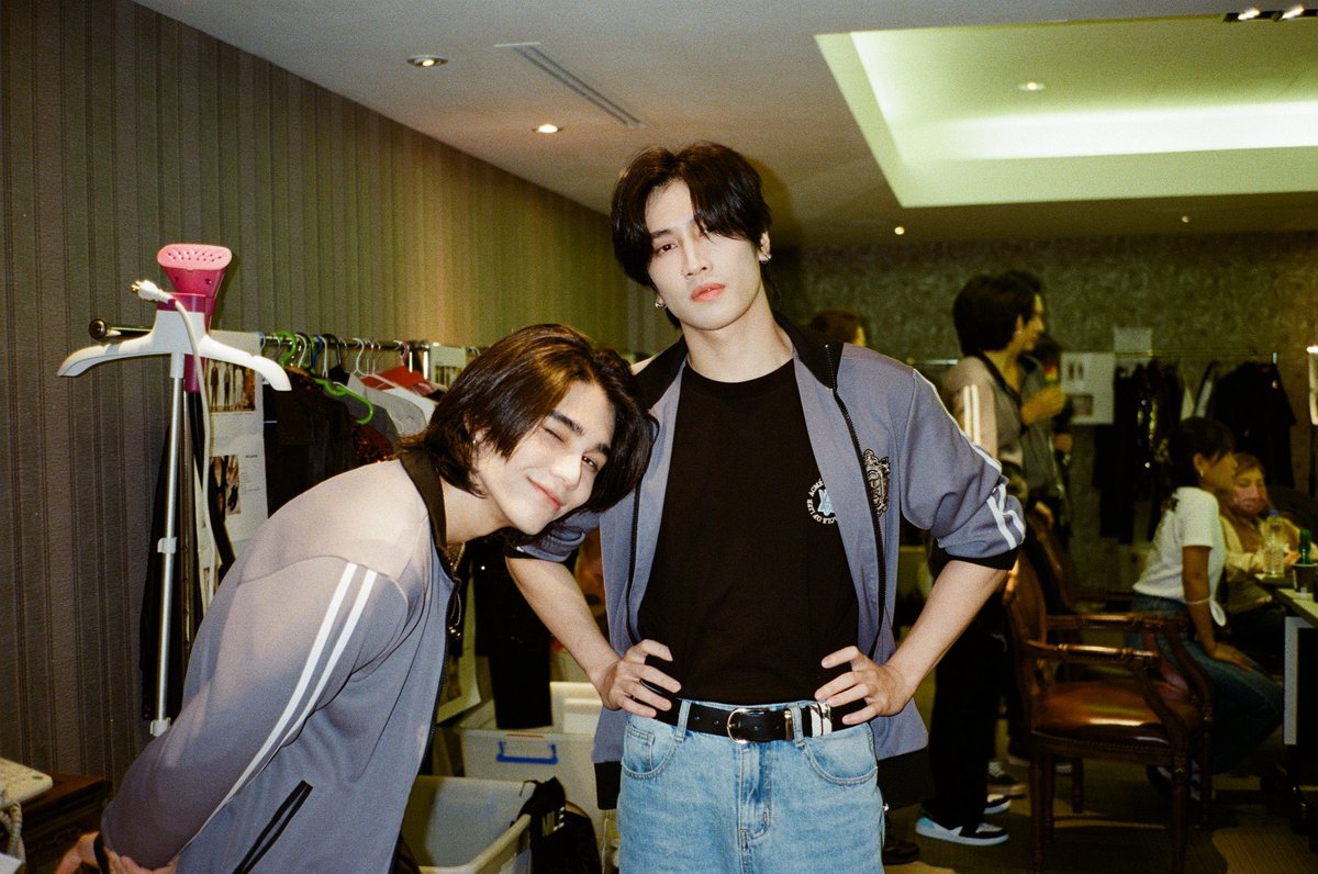 ไม่ใช่ทุกคน ที่ถ่ายรูปคู่กันแล้วเหมือนอีดิท