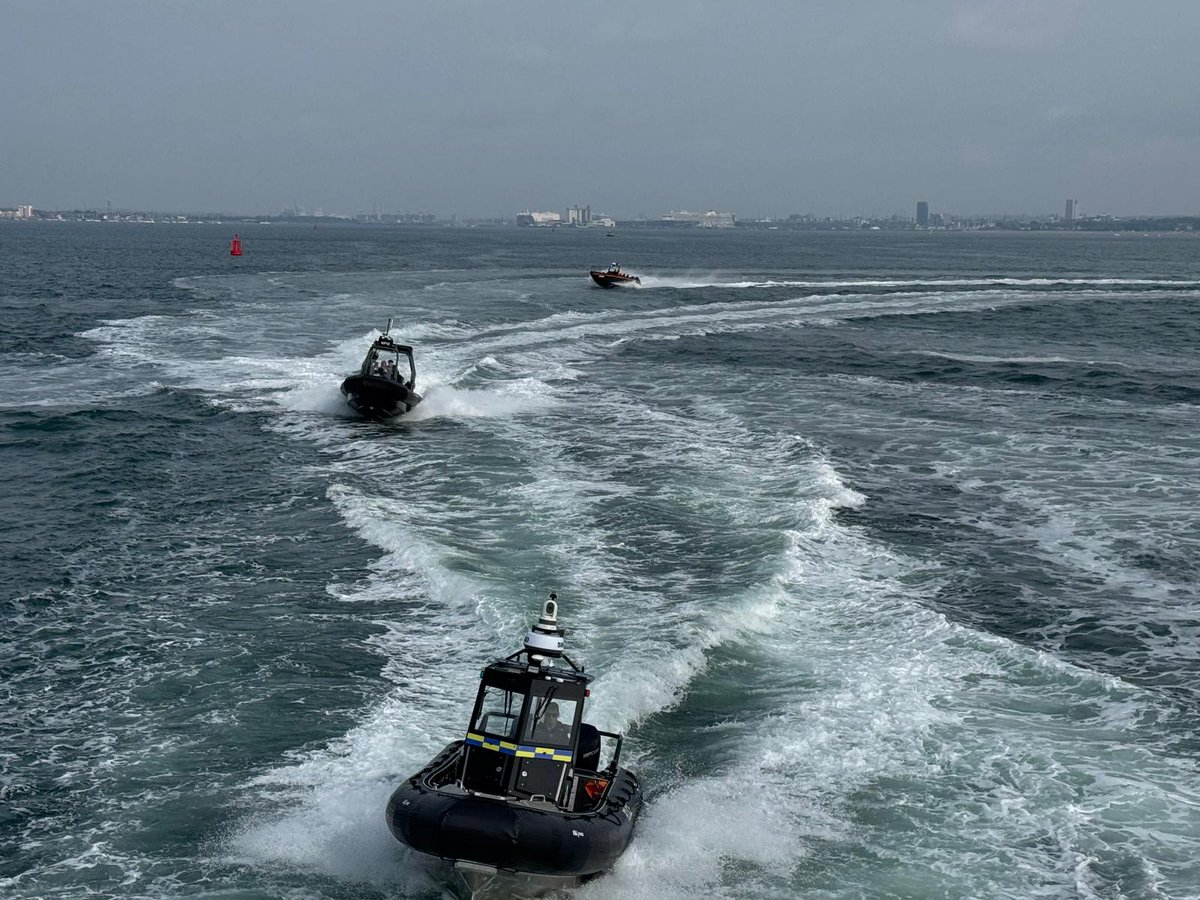 Fantastic start to #SpeedAtSeawork this morning! 🚤

A full day of high-speed vessel demos &amp; insightful talks, including updates on the MOD Boat Programme.

Delegates are out on the water at Cowes, Isle of Wight seeing the action firsthand.