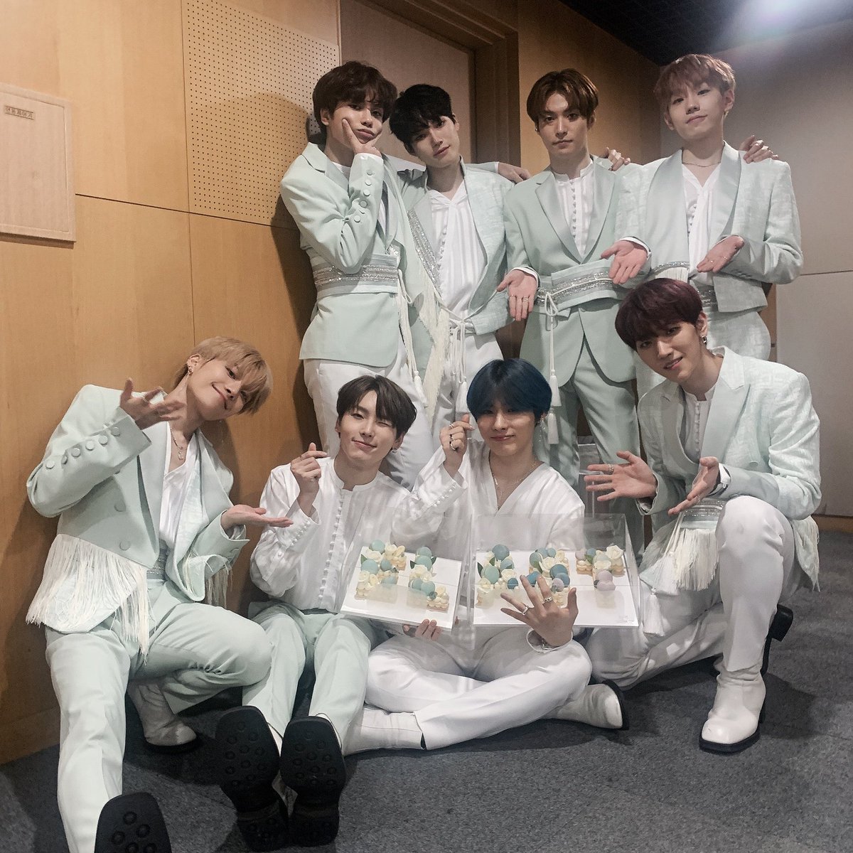 elastdigital's tweet image. 5 Years Since  

#ELAST #엘라스트 @ELASTofficial 
#HAPPYANNIVERSARY #HAPPYELASTDAY 
#엘라스트와엘링을5랫동안함께하자