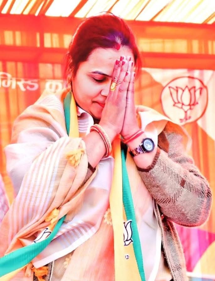 satishBairwa17's tweet photo. जिला परिषद वार्ड क्रमांक 29 से श्रीमती मुन्नी देवी खौंकर के विजयी होने पर हार्दिक बधाई एवं शुभकामनाएं। @Munnidevi_BJP @Munni4Kathumar #kathumar #alwar https://t.co/GK2LNGmMWI