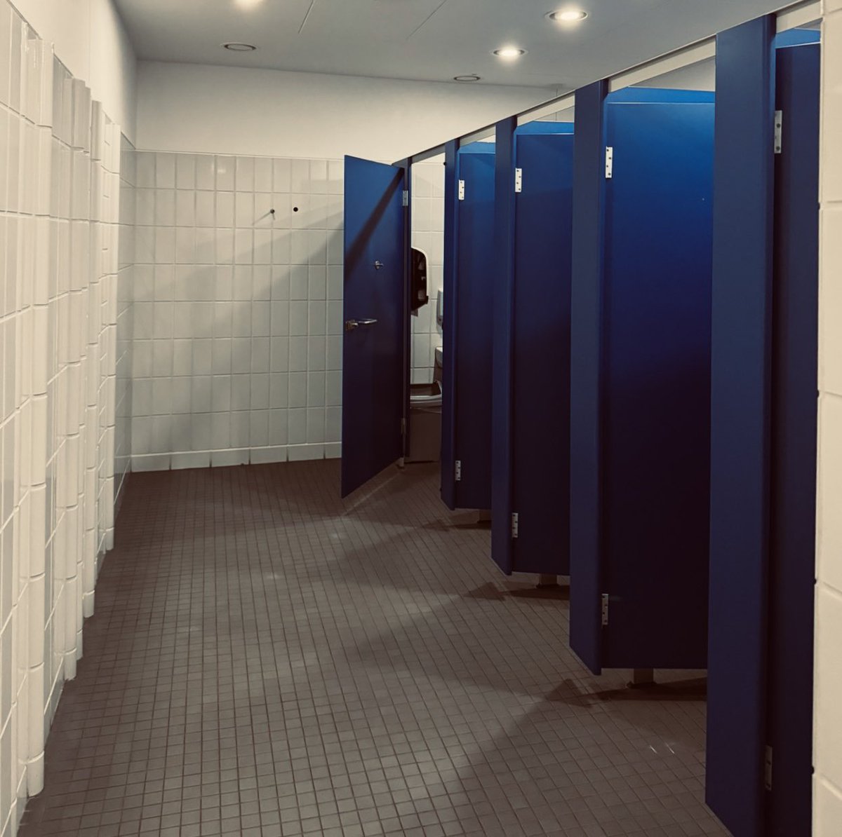 Finished last week gloriously with randomly bumping into the gorgeous (and 🔥) <a href="/T6X87/">T6X87</a> . Let’s just say this boy was quite fulFILLED 😈

#toilets #Chudai #chudai #outdoorgays #hairyhomo #homosex #londongays #londongay #gayfucking #nsfwtwtًً #gayxxx #arabgays #gaycruising #cruising