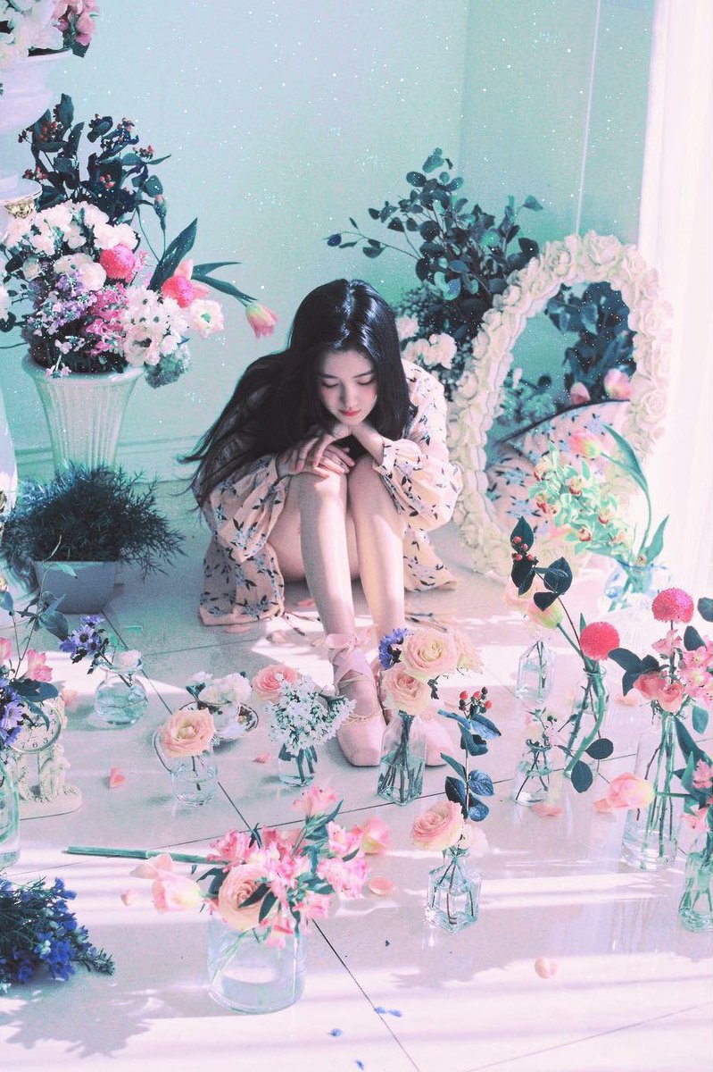 음악도 분위기도 백예린이 장르야.. 어떻게 설명해 이걸 ~..