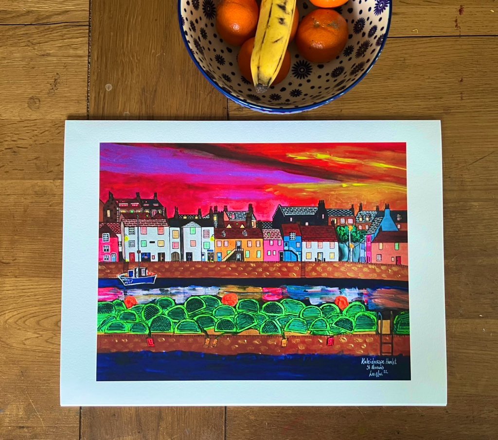 Rolling this limited edition print of St Monans, Fife, to post to Scotland tomorrow, to my wonderful winner. 

I’ve 2 now in stock. 
🎨🏴󠁧󠁢󠁳󠁣󠁴󠁿