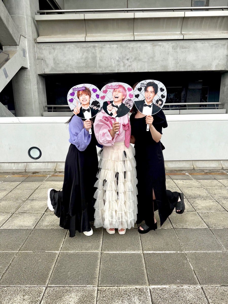 𝐦𝐞❤︎ tweet media