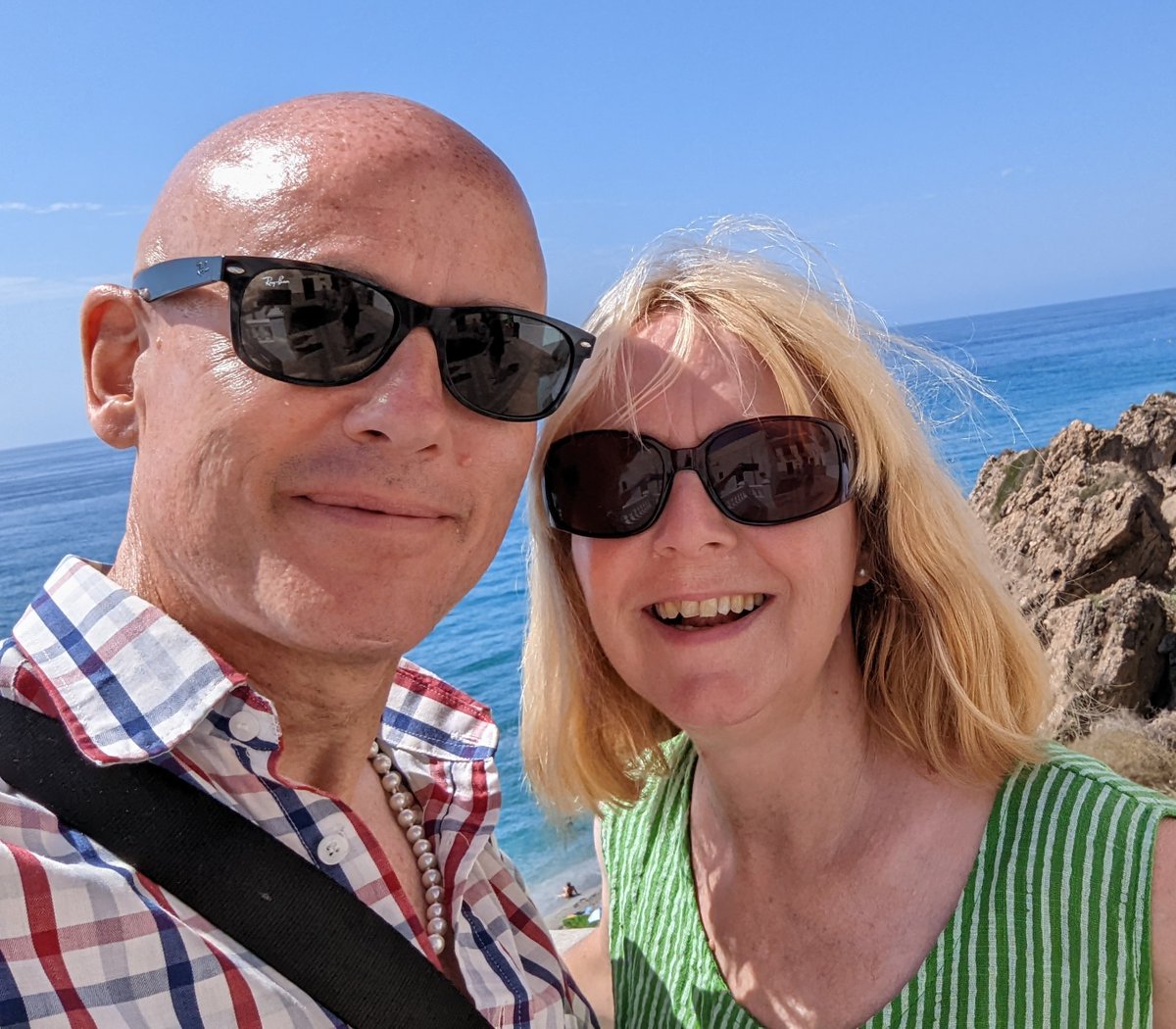 Glenn's wife Helen was diagnosed with young onset Alzheimer's disease at the age of 51. 🧠

He shares how flexible working arrangements and support from his managers have enabled him to continue working whilst prioritising his wife Helen’s care: dementiauk.org/information-an…