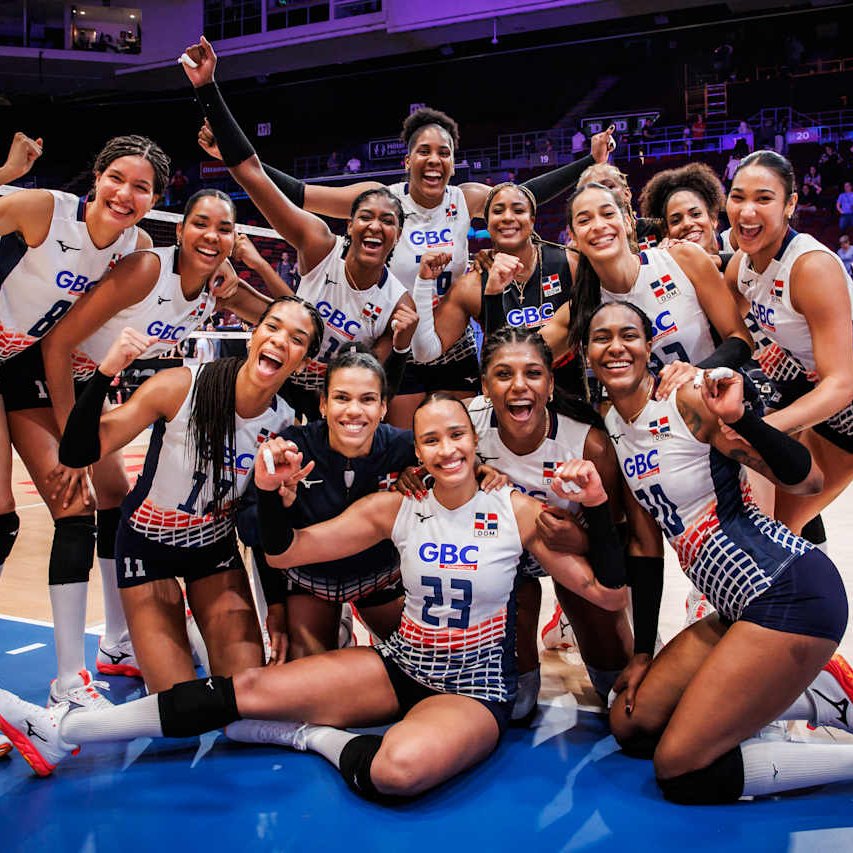 🙌VNL 1.Haftasında En Çok Blok Yapan Takım Türkiye ve Dominik C. oldu.

🇹🇷 Türkiye 50 Blok
🇩🇴 Dominik C. 50 Blok
🇩🇪 Almanya 48 Blok
🇮🇹 İtalya 48 Blok
🇧🇷 Brezilya 46 Blok 
🇷🇸 Sırbistan 46 Blok
🇧🇬 Bulgaristan 45 Blok
🇺🇸 Amerika 37 Blok
🇵🇱 Polonya 35 Blok
🇨🇿 Çekya 35 Blok 
🇫🇷 Fransa