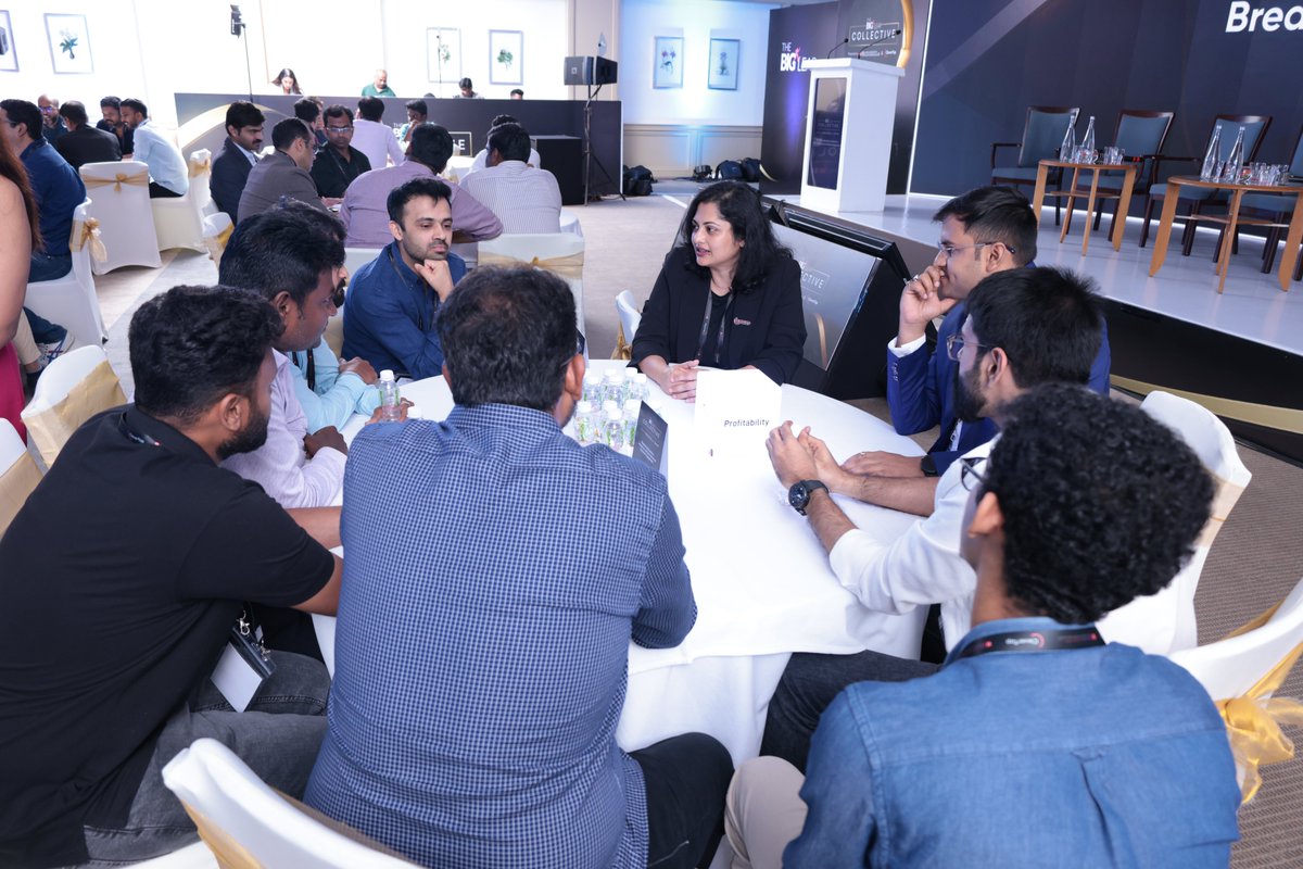 CleverTap's tweet photo. The Big Leap hit Chennai and the energy was 🔥
✅ Game-changing panels
✅ Breakout huddles with CX pioneers
✅ Conversations that matter

Huge thanks to all our stellar speakers - Venkat Yellapantula from @MyIndianBank, Arjun Shetty from @BankBazaar, Balaji Selvakumar from @GRTJewellers, Arjun Bhatia from @matrimony, Gaurang Thosani from Royal Sundaram General Insurance Co. Limited (@RoyalSundaram), @jacjos3, from CleverTap & @GautamS.

Until next time! 👋🏻

#CleverTap #TheBigLeapCollective #TheBigLeap @ETBrandEquity