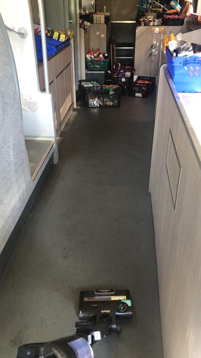 KeyCommunityNE's tweet image. What do we do on our non-operational days? Get spruced up and stocked up for the new week of course! 

#KeyCommunityBus #ShopLocal #SouthTyneside