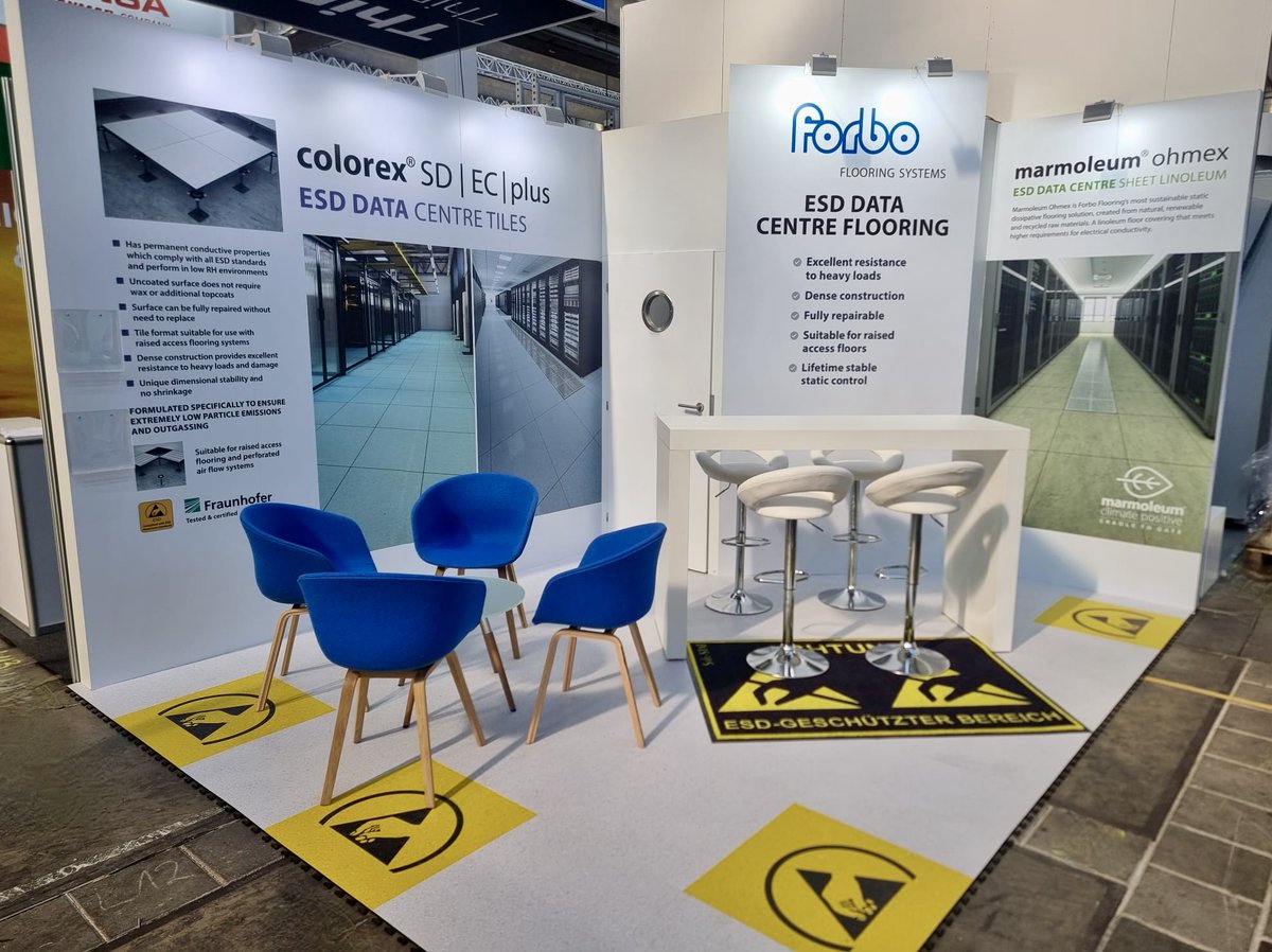 Few quick shots of Minerva's work at the #DCW2025 #datacentreworld show in Frankfurt last week, featuring even more happy clients! Got to love a 3D illuminated logo, haven't you? #tradeshowlife #exhibitionstands #boothbuilders #standdesign #livingthedream