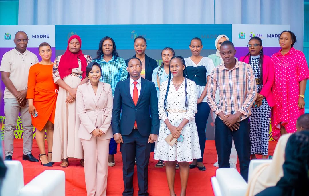 YESS! We did it! 🎉🙌🏾
OMOM Tanzania is proud to be 2nd winner of the  StawiLabGraduation, receiving a 3.8M TZS seed grant! 🔥
Huge thanks to <a href="/herinitiative/">Her Initiative</a>, <a href="/Lydiacharles_/">Lydia Charles</a>&amp; <a href="/TZWaziriMkuu/">Ofisi ya Waziri Mkuu</a> for the support.
We’re just getting started the work continues and the vision grows stronger