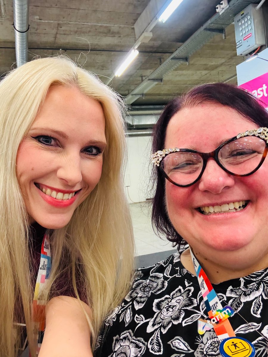 yoast's tweet image. We also got a chance to snap our #MichelleAndMe selfie with the one and only @michelleames 💜
Thank you for all your hard work, @WCEurope wouldn’t be the same without you. Hope to see you again soon! #WCEU25
