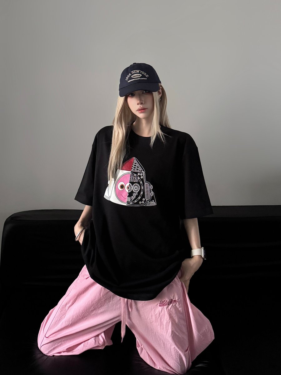 77sevenccc's tweet image. Pink  Pink  New T 💗
@Nxtbrands @Moca_Network