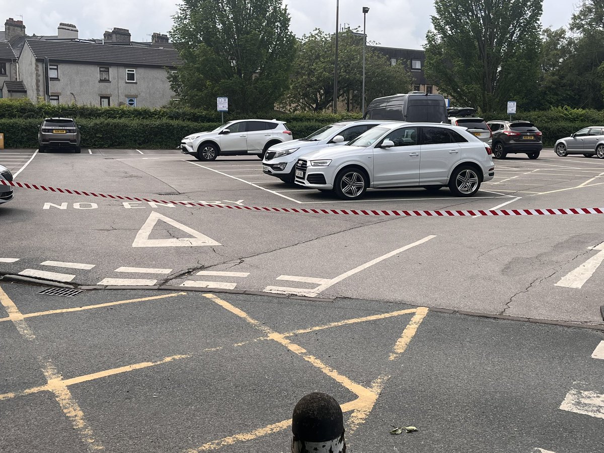 Due to the ongoing incident a section of the RLI car park is currently closed.

Please be patient during this time and consider alternative parking if possible.

Thanks for your continuing support 💙
#RLI #UHMBT