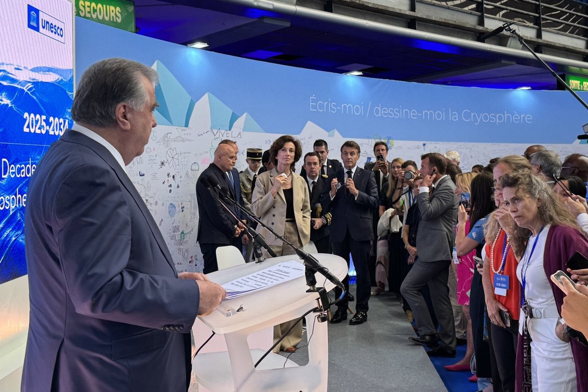 #EmomaliRahmon, reflected on the alarming situation of climate change, its impact on the environment, the unprecedented melting of glaciers, the shortage of drinking water, Tajikistan's global initiatives to address these problems, and put forward a number of proposals.