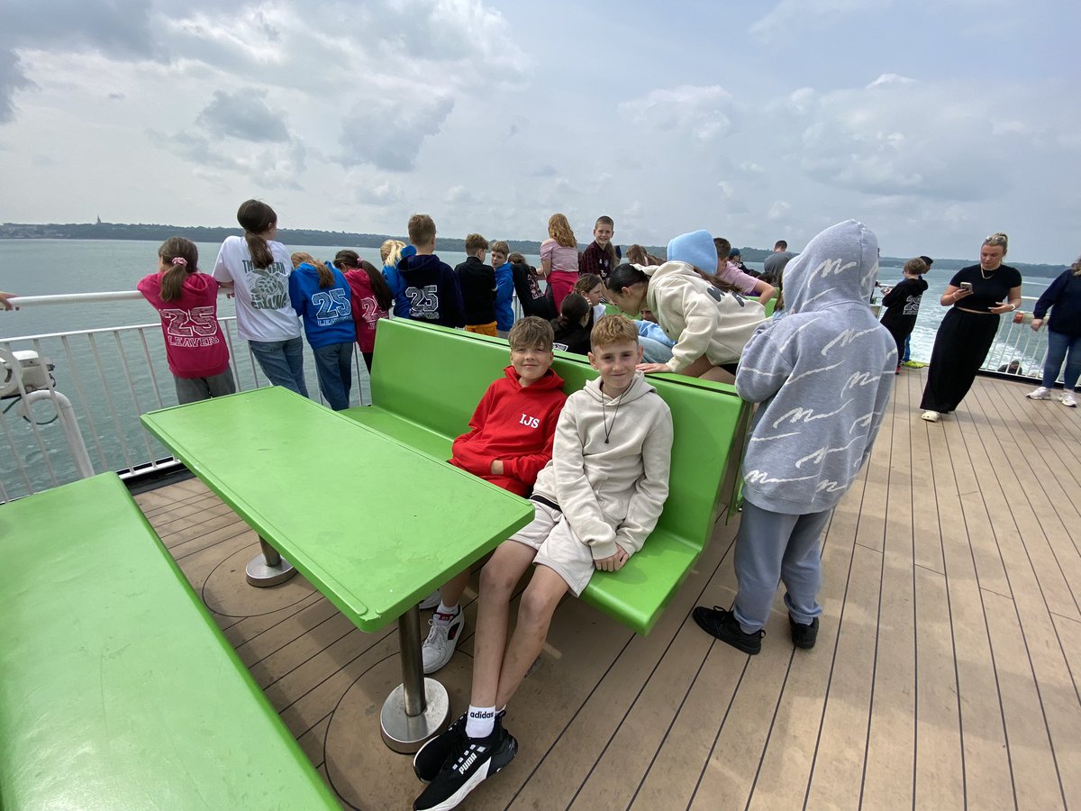 Year6IJS tweet media